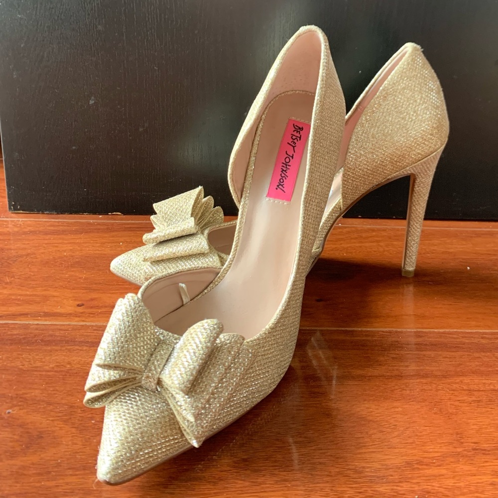 Betsey Johnson Sparkle Bow Heels